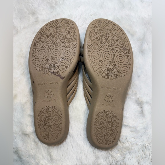 OKABASHI Venice women’s slide sandals size medium in chai (tan) - Picture 5 of 6